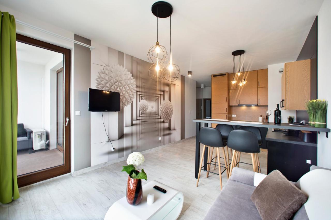 P&O Corporate Serviced Apartments Cybernetyki Варшава Екстер'єр фото